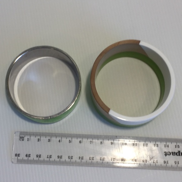 LIME GREEN BRACELET DUO resin feel enamel look - Picture 5 of 14